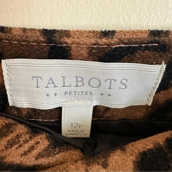 NWT Talbots Petites size 12P Velvet Like Leopard Print Straight Skirt Animal New - Picture 4 of 5